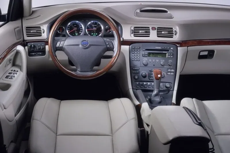 Volvo S80