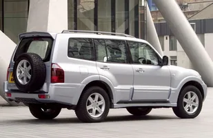 Mitsubishi Pajero III. Już nie terenówka — zdjęcie 5