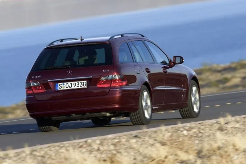 Mercedes klasy E (W211)