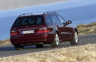 Mercedes E W211. Prestiż i... koszty — zdjęcie 9
