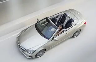 Klasa E - coupe i kabrio w nowej odsłonie — zdjęcie 9
