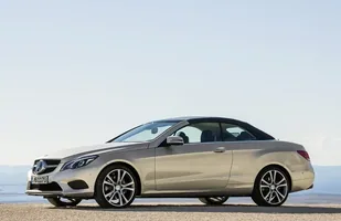 Klasa E - coupe i kabrio w nowej odsłonie — zdjęcie 12