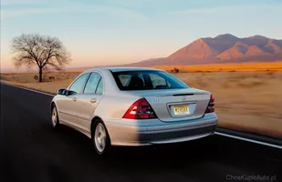 Używane: Mercedes klasy C (W203) — zdjęcie 6