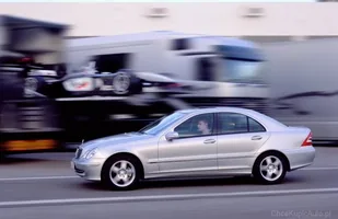 Używane: Mercedes klasy C (W203) — zdjęcie 7
