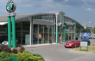 Polacy kupują coraz mniej samochodów — zdjęcie 2