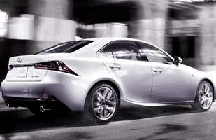 Taki jest nowy Lexus IS! — zdjęcie 8