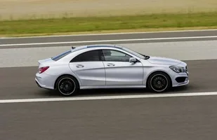 Zupełnie nowy - Mercedes CLA — zdjęcie 3