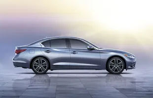 Całkiem nowe Infiniti Q50 — zdjęcie 3
