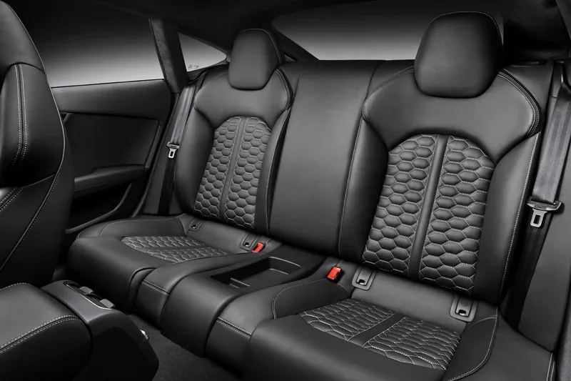 Audi RS7 Sportback może przewieźć 4 osoby i sporo bagażu