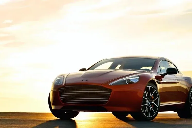 Aston Martin Rapide S