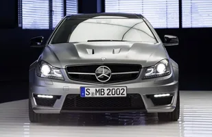 Mercedes C 63 AMG Edition 507 — zdjęcie 8