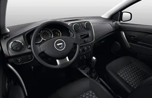 Nowa Dacia Logan w polskich salonach — zdjęcie 2