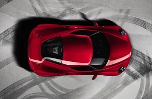 Oficjalnie: Oto nowa Alfa Romeo 4C — zdjęcie 3