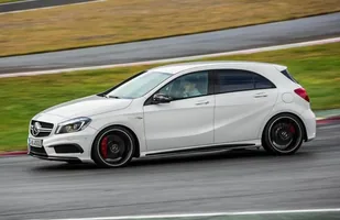 Mercedes A45 AMG. Ma aż 360 KM! — zdjęcie 3