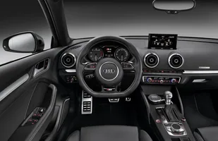 Audi S3 Sportback. 5 drzwi i 300 KM! — zdjęcie 2