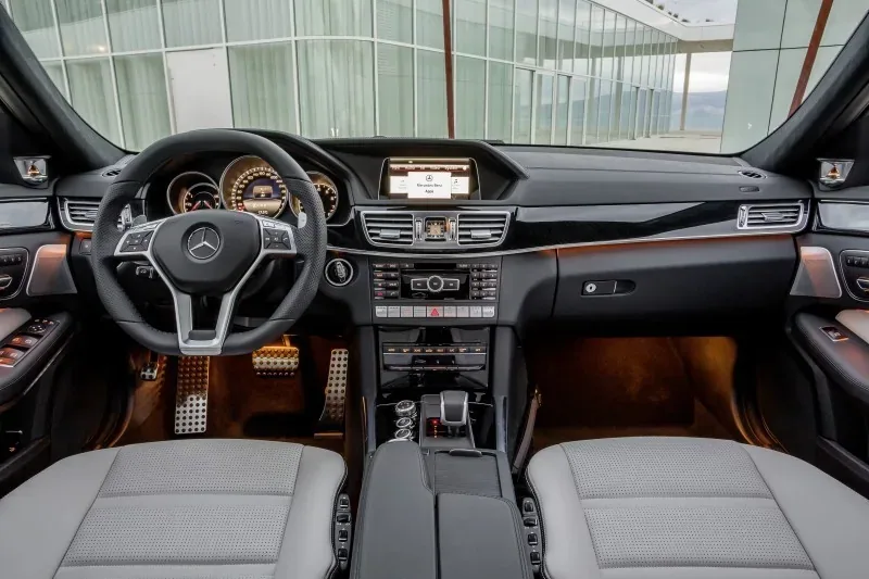 Mercedes klasy E AMG