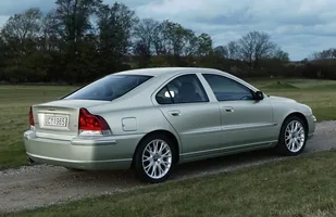 Używane: Volvo S60 — zdjęcie 4
