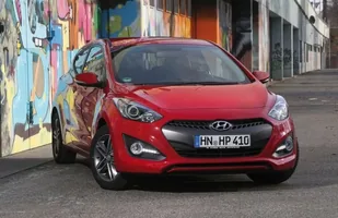 Trzydrzwiowy Hyundai i30. Znamy ceny — zdjęcie 2