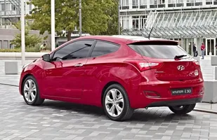 Trzydrzwiowy Hyundai i30. Znamy ceny — zdjęcie 8