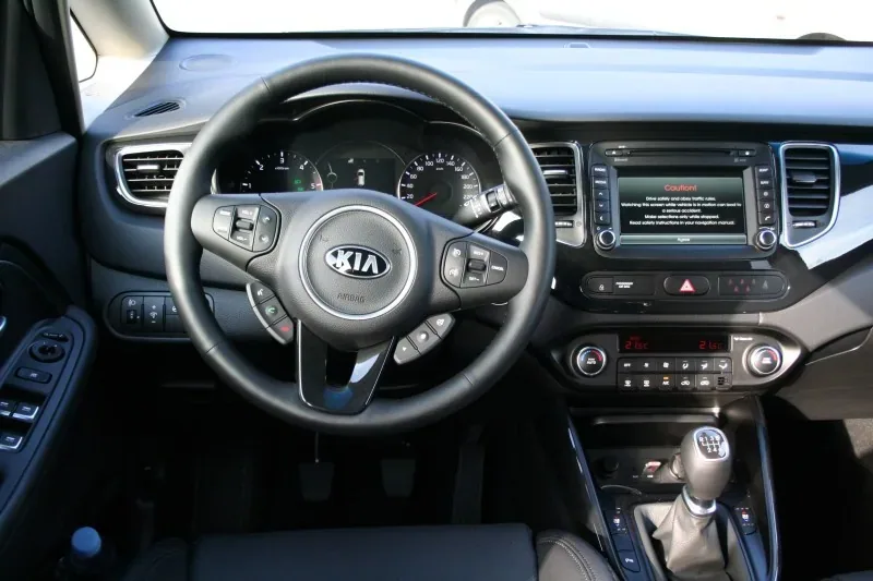 Kia Carens