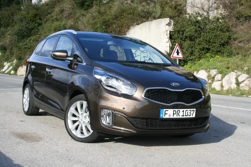 Kia Carens