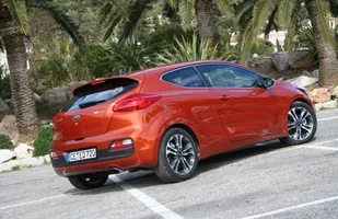Nowa Kia Pro_cee´d. Na celowniku - Golf... — zdjęcie 5