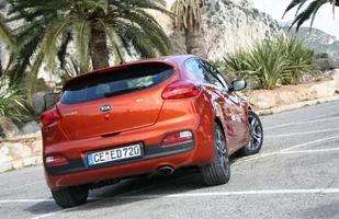 Nowa Kia Pro_cee´d. Na celowniku - Golf... — zdjęcie 6