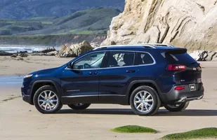 Nowy Jeep Cherokee. Komu się podoba? — zdjęcie 7