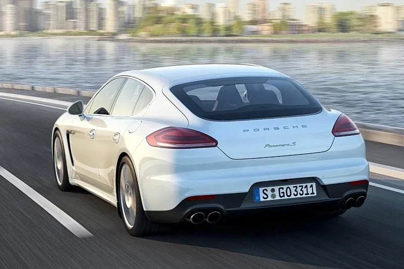 Porsche Panamera S E-Hybrid