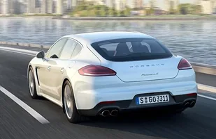 Porsche Panamera, które spala 3,1 l/100 km — zdjęcie 3