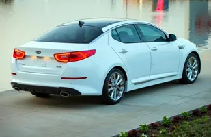 Kia Optima po liftingu — zdjęcie 2