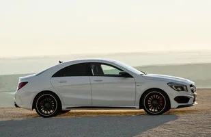Mercedes CLA 45 AMG — zdjęcie 5