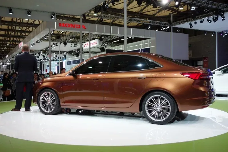 Nowy Ford Escort