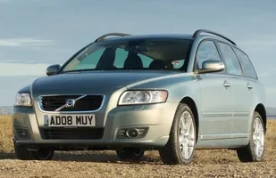 Używane: Volvo V50 — zdjęcie 2