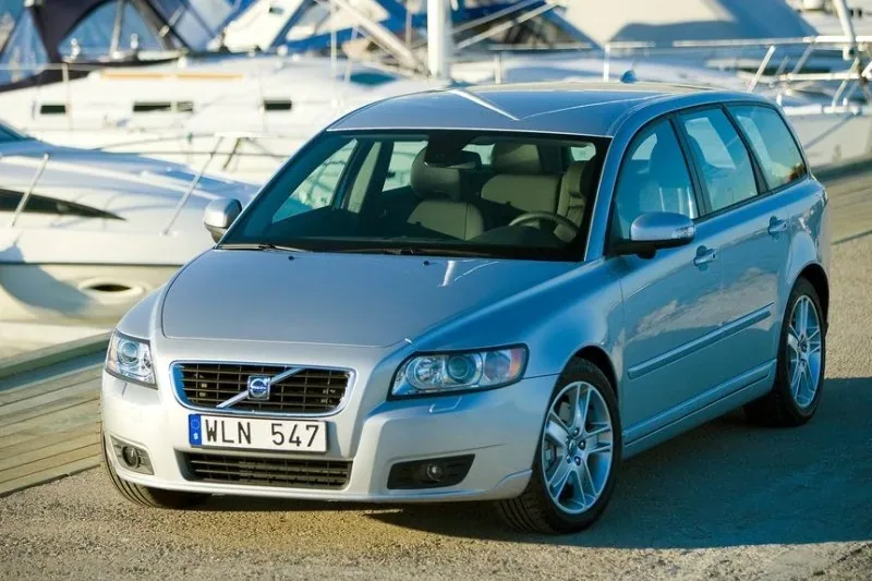 Volvo V50