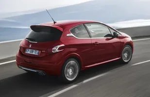 Peugeot 208 GTI już w Polsce. Znamy cenę — zdjęcie 4