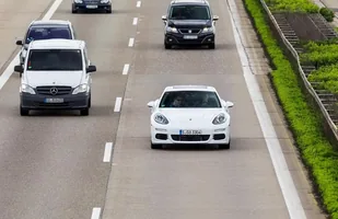 Porsche, które pali 4,4 l/100 km. W normalnym ruchu... — zdjęcie 2