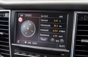 Porsche, które pali 4,4 l/100 km. W normalnym ruchu... — zdjęcie 3