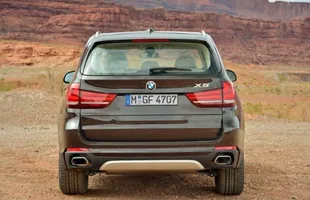 Całkiem nowe BMW X5 — zdjęcie 8