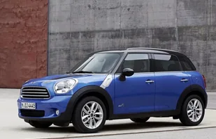 Nowe modele Mini z napędem All4 — zdjęcie 7
