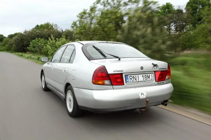 Mitsubishi Carisma