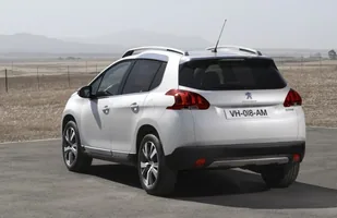 Peugeot 2008 wjeżdża do Polski. Znamy ceny — zdjęcie 2