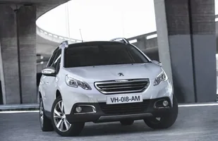 Peugeot 2008 wjeżdża do Polski. Znamy ceny — zdjęcie 4