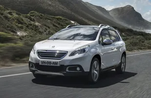 Peugeot 2008 wjeżdża do Polski. Znamy ceny — zdjęcie 6