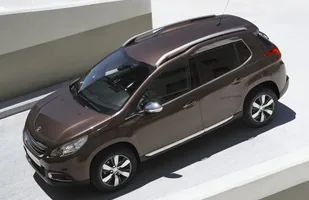 Peugeot 2008 wjeżdża do Polski. Znamy ceny — zdjęcie 9