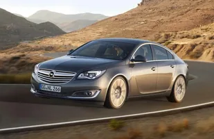 Opel Insignia po liftingu — zdjęcie 2