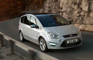 Używane: Ford S-Max — zdjęcie 3