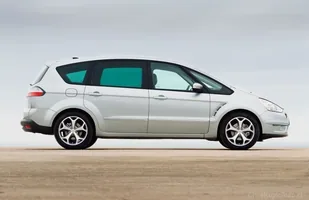 Używane: Ford S-Max — zdjęcie 4