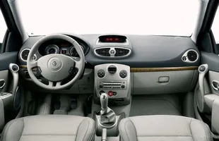 Używane: Renault Clio III — zdjęcie 2