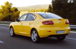 Mazda3 ma już 10 lat — zdjęcie 10